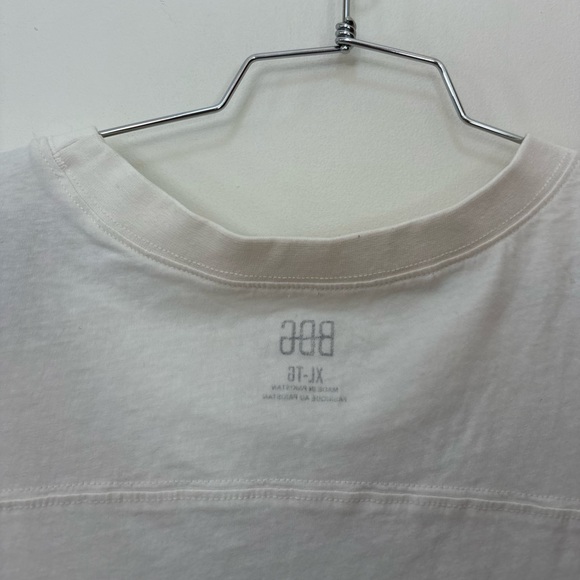 NWT Urban Outfitters BDG Game Day Collegiate Graphic Cutoff Tee Size XL - Picture 10 of 11